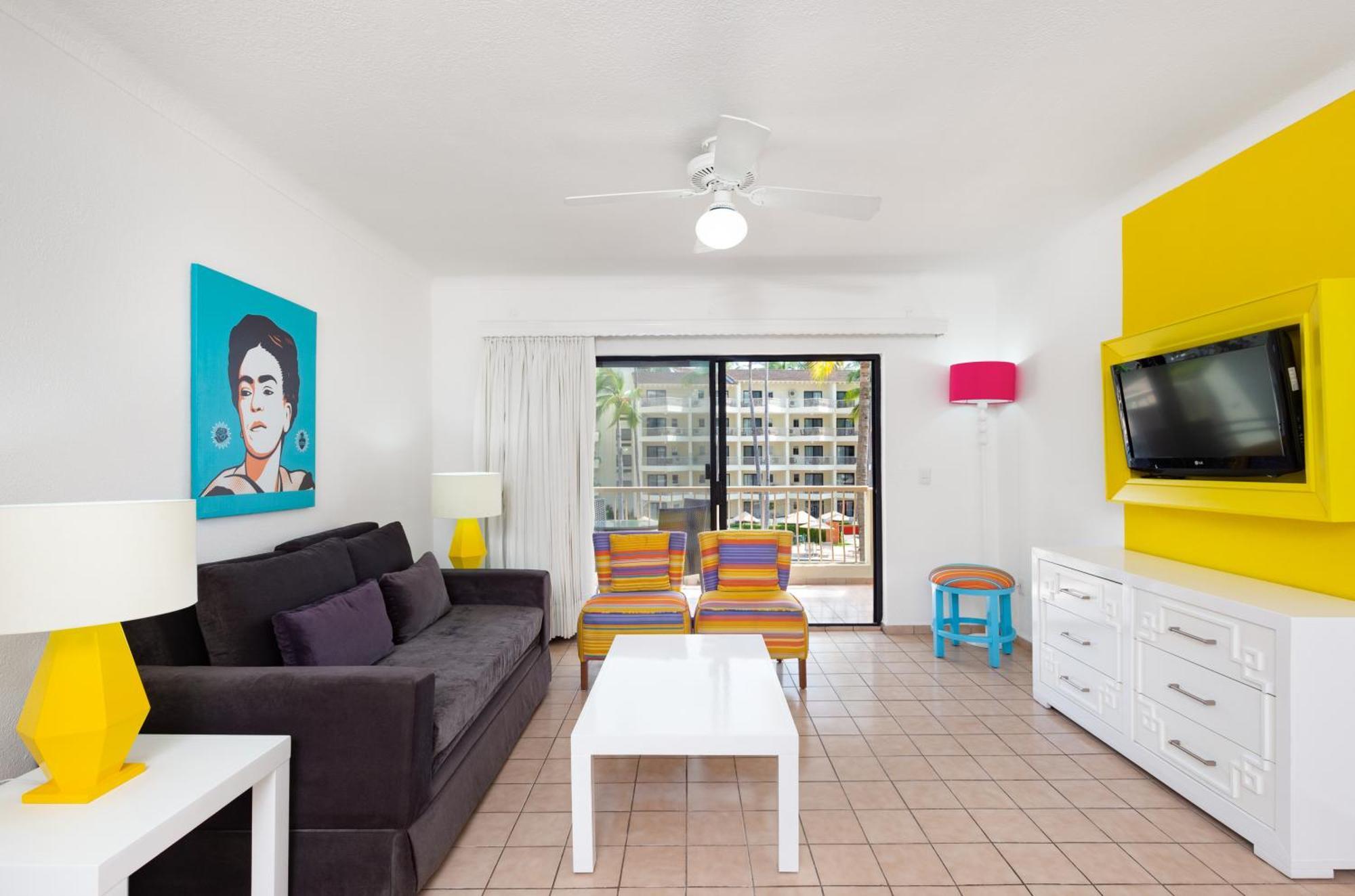 One-Bedroom Suite
